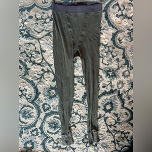 SKIMS grey legging size S